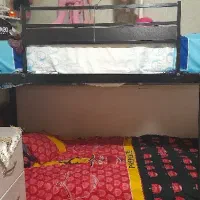 تخت دو طبقه