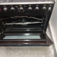 یک عدد اجاق گاز دار 5 شعله