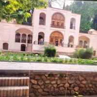 ملک تجاری