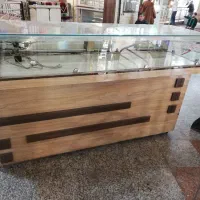 وترین مغازه قیمت مفت