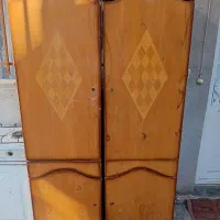 صندوقچه چوبی قدیمی . یک جفت کمد جا لباسی چوبی|جاکفشی، کمد، دراور|رزن, |دیوار