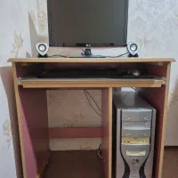 میز کامپیوتر