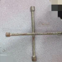 آچار چرخ ۴ طرفه