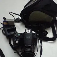 دوربین canon