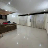 طبقه بالا شیک مسکن تک خواب
