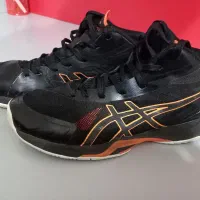 کفش سالنی(والیبال)