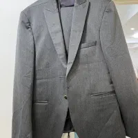 کت و شلوار طوسی