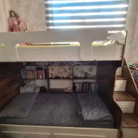 تخت دو طبقه  میز ناهار خوری  یک دست نفره ۵۰ تو