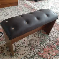 نیمکت چرم قهوه ی