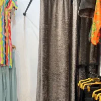 رگال فلزی وتیله ای واتاق پرو وچوب کار شلوار ودامن