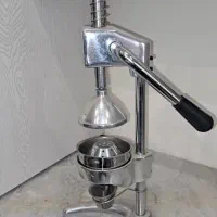 آب انار گیر