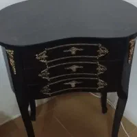 میزتلفن کاملا سالم