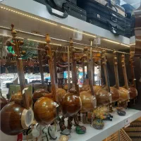 انواع کمانچه و سنتور