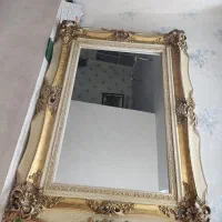 ایینه قدی با قاب برجسته