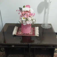 میز در حد نو