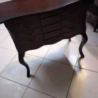 کنسول قهوه ای تیره