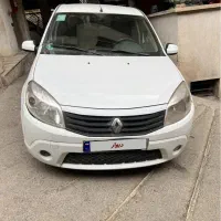 ساندرو اتوماتیک مدل ۱۳۹۵