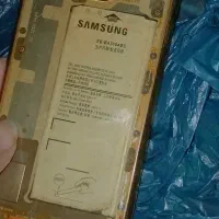 تعدادی گوشی اوراقی
