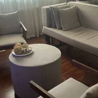 میز جلو مبلی بسیار شیک و تمیز|مبلمان خانگی و میز عسلی|رشت, گلباغ نماز|دیوار