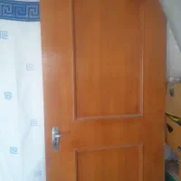 درب چوبی سالم