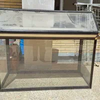 ۲ عدد ویترین مغازه