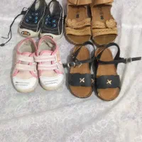 کفش به فروش میرسد