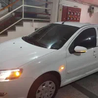 رانا پلاس ۱۴۰۱ کارمندی|خودرو سواری و وانت|رشت, چله خانه|دیوار