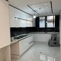 آپارتمان130متری سه خواب تک واحدی صفر در مشتاق