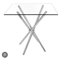 میز شیشه ای با پایه ی تاشو