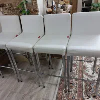 ۴ عدد صندلی چرمی سفید در حد نو مناسب اوپن