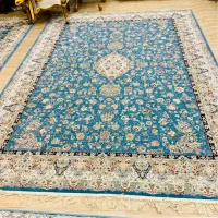 دو عدد فرش نه متری یک عدد چهار متری. و فرش کناره