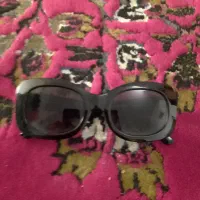 دو عدد عینک آفتابی مردانه و زنانه نو ومفت