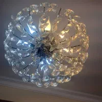 ۲ عدد لوستر با کریستال چک۲ عدد لوستر|لوستر و چراغ آویز|تبریز, |دیوار