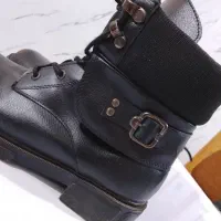 بوت|کیف، کفش، کمربند|یزد, |دیوار