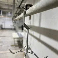 قلاب قصابی و کشتارگاه|خدمات پیشه و مهارت|ری, شهید غیوری (ابن باویه)|دیوار