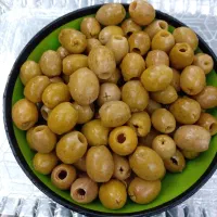 زیتون کنسروی بی هسته و روغن زیتون درجه یک بشر|عمده‌فروشی|طارم, |دیوار