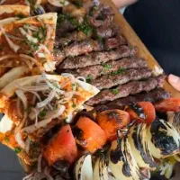 استخدام پشت منقلی رستوران