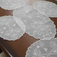 رومیزی ۴تیکه گل برجسته