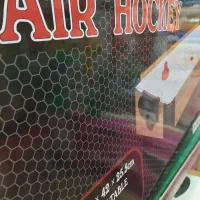 بازی ایر هاکی برقی|اسباببازی بچه|شیراز, بعثت|دیوار