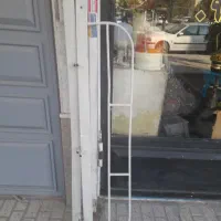 تخت فلزی ابی کفی چوبی سفید کفی فلزی|تخت و سرویس خواب|مشهد, صیاد شیرازی|دیوار