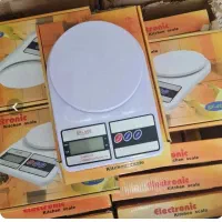 ترازو دیجیتال با دقت 1 گرم