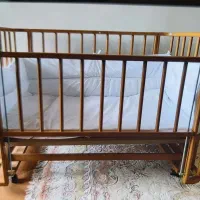 تخت|تخت و صندلی بچه|پره‌سر, |دیوار