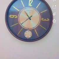 ساعت در حد نو سالم