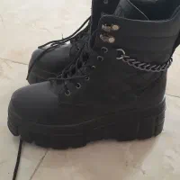 نیم بوت زنانه دخترانه|کیف، کفش، کمربند|ری, علایین|دیوار