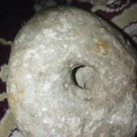 سنگ کلکسیونی به احتمال زیاد عقیق و یشم