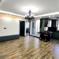 طراحی خاص/نورگیر /بالکن دیزاین شده