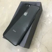 اپل iPhone 8 Plus  با حافظهٔ ۶۴ گیگ