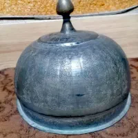 ظرف قلمکاری مس درب ظرف غذا.