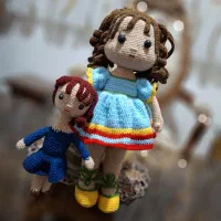 عروسک|اسباب‌بازی بچه|خوی, |دیوار