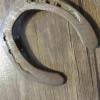 نعل اسب قدیمی وپاخورده